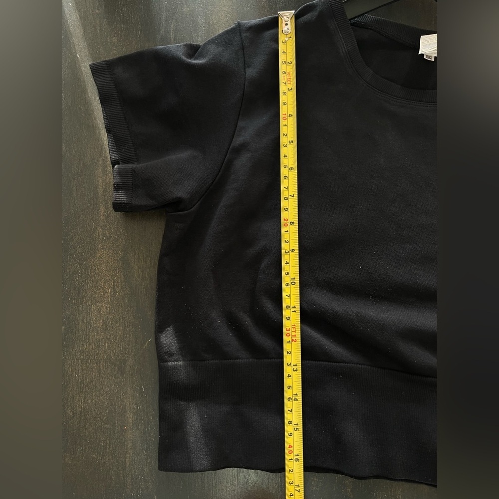 OFFLINE By Aerie Sidewalk Seamless Cropped Athletic Shortsleeve Black T-Shirt - Picture 4 of 14